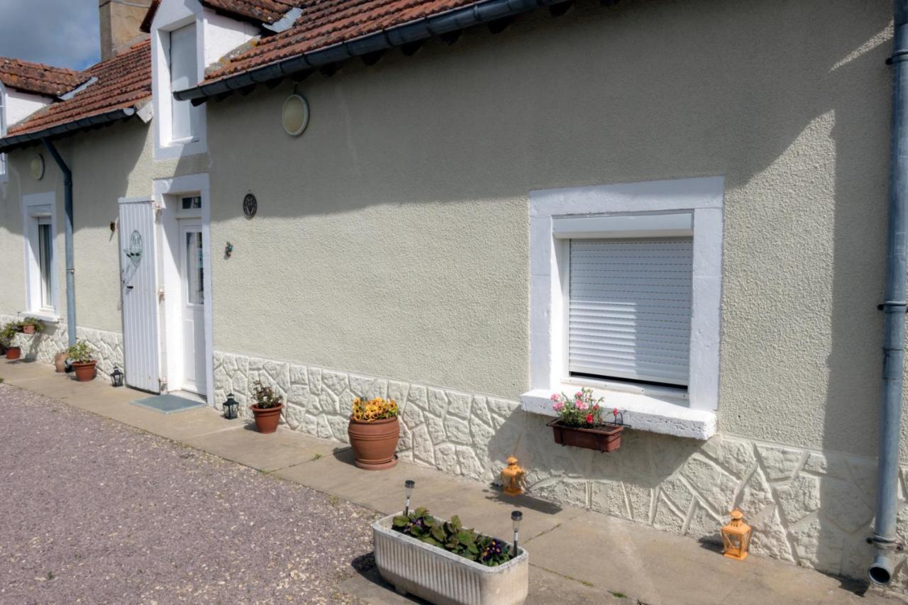 Blet Le Pre De Luceau B&B 외부 사진
